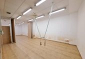 Oficinas en venta con 174m² en Algemesí, Calle Jovellanos foto