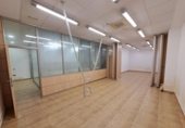Oficinas en venta con 174m² en Algemesí, Calle Jovellanos foto