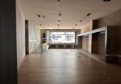 Local comercial
en lloguer
amb 116m² a Santiago de Compostel·la, a la zona de Cornes foto