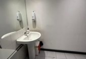 884m² entrepôt industriel pour vente à Valladolid, dans le quartier de Zone industrielle Saint Christophe, Calle Topacio photo
