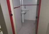 Local comercial en venta con 250m² en Lérida, Carrer de l'Acadèmia foto