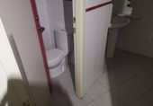 Local comercial en venta con 250m² en Lérida, Carrer de l'Acadèmia foto