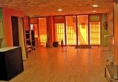 700m² commercial premises for sale in Lérida, Plaça Victor Siurana photo
