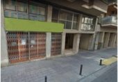 700m² commercial premises for sale in Lérida, Plaça Victor Siurana photo