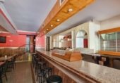 Restaurante en venta con 194m² en Badajoz foto