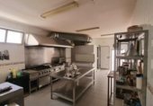 Restaurante en venta con 194m² en Badajoz foto