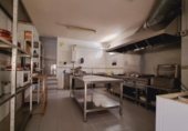 Restaurante en venta con 194m² en Badajoz foto