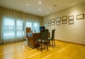 Oficina
en venda
amb 291m² a Badajoz foto