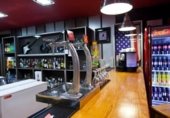 150m² commercial premises for sale in Gandía, Calle Navegante photo