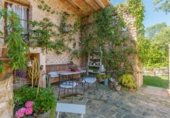 727m² commercial premises for sale in Cornellà del Terri photo