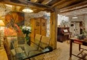 727m² commercial premises for sale in Cornellà del Terri photo