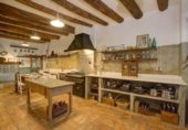 727m² commercial premises for sale in Cornellà del Terri photo
