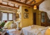 727m² commercial premises for sale in Cornellà del Terri photo