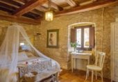 727m² commercial premises for sale in Cornellà del Terri photo