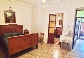 Edifici
en venda
amb 280m² a Oriola, Calle de las Salesas foto