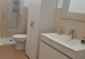 Local comercial en venta con 400m² en Utrera foto