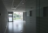 Local comercial en venta con 118m² en Sevilla, en la zona de Sevilla Este foto