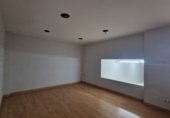 Local comercial
en venda
amb 101m² a Torrelavega foto