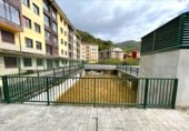 Edificio en venta con 8472m² en Rozá foto
