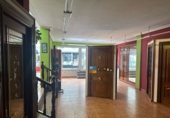 Local comercial
en lloguer
amb 150m² a Gijón, a la zona de Centre foto