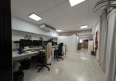Local comercial en venta con 162m² en Barcelona, en la zona de el Putget i Farró, Jardins del Turó del Putget foto
