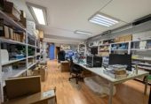 292m² locaux commerciaux pour vente à Barcelone, dans le quartier de el Putget i Farró, Carrer de Bertran photo