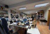 292m² locaux commerciaux pour vente à Barcelone, dans le quartier de el Putget i Farró, Carrer de Bertran photo