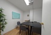 292m² locaux commerciaux pour vente à Barcelone, dans le quartier de el Putget i Farró, Carrer de Bertran photo