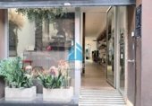 145m² salon de coiffure pour location à Valence, dans le quartier de Russafa, Calle del Duque de Calabria photo