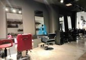 145m² salon de coiffure pour location à Valence, dans le quartier de Russafa, Calle del Duque de Calabria photo