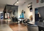 145m² salon de coiffure pour location à Valence, dans le quartier de Russafa, Calle del Duque de Calabria photo