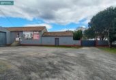 670m² commercial premises industrial for sale in Bertamiráns, As Buceleiras photo