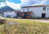 670m² commercial premises industrial for sale in Bertamiráns, As Buceleiras photo