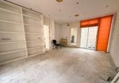 Oficinas en venta con 439m² en Almería, paseo de almeria foto