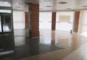 Local comercial en venta con 423m² en Benicarló, Calle del Doctor Severo Ochoa foto