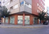 Local comercial en venta con 423m² en Benicarló, Calle del Doctor Severo Ochoa foto