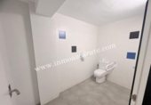 Local comercial en venta con 180m² en Estella, Calle Zalatambor foto