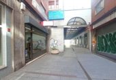 106m² commercial premises for sale in León, in the area of Center, Calle Alcázar de Toledo photo