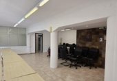 124m² bureau pour vente à Manresa, dans le quartier de Place Catalogne - Saldes, Carrer de Sant Fruitós photo