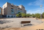 143m² commercial premises for sale in Granada, in the area of Campus, Camino de Santa Juliana photo