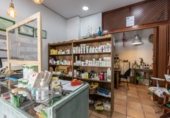 Local comercial
en venda
amb 45m² a Granada, a la zona de Ciutat Jardí, Calle Virgen del Rocío foto