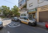 Local comercial
en venda
amb 45m² a Granada, a la zona de Ciutat Jardí, Calle Virgen del Rocío foto