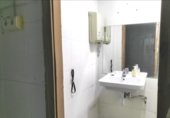 138m² offices for sale in Valencia, in the area of San Antonio, Calle Agustí Centelles Ossó photo