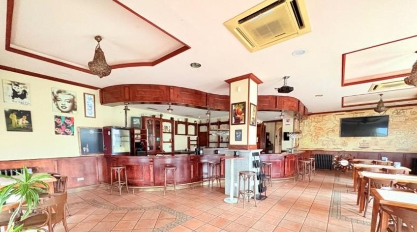 Local comercial