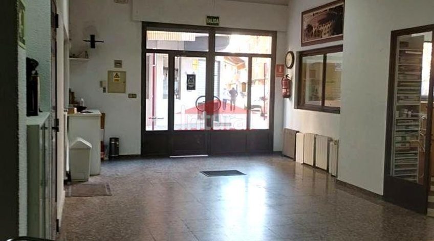 Local comercial