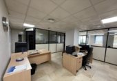 130m² bureau pour vente à Algésiras, Avenida de la Hispanidad photo