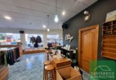 Local comercial en venta con 112m² en El Franco, Avenida Asturias foto