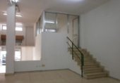 Local comercial en venta con 95m² en Santa Cruz de Tenerife, en la zona de Los Gladiolos, Calle Ramón Pérez de Ayala foto