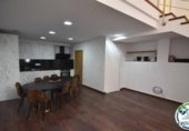 Local comercial
en venda
amb 65m² a Empuriabrava, a la zona de Empuriabrava, Carrer Badia foto