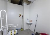 Local comercial
en venda
amb 440m² a Granada, a la zona de La Manigua, Calle Acera del Casino foto